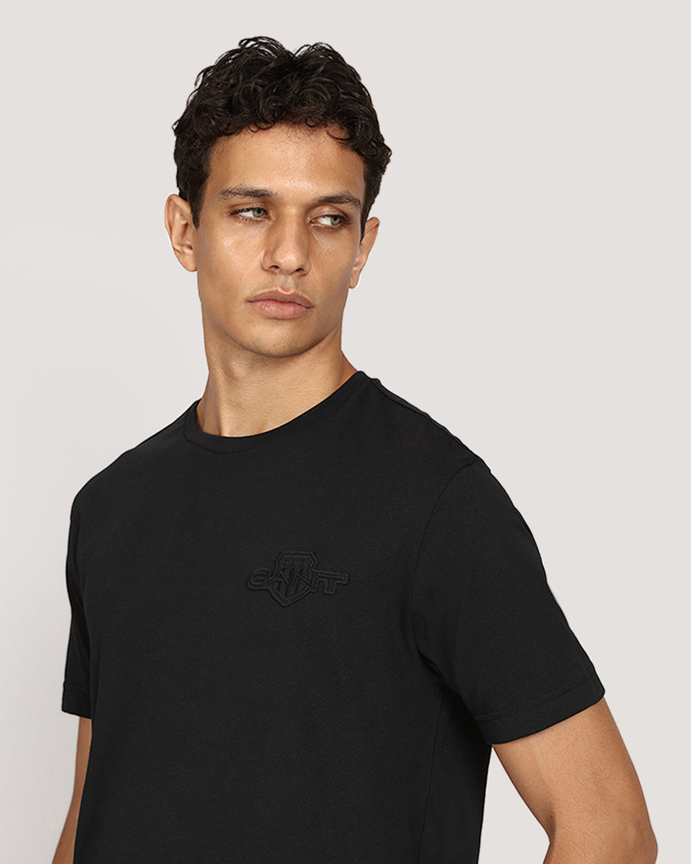 Gant Regular Tonal Shield Short Sleeve T-Shirt