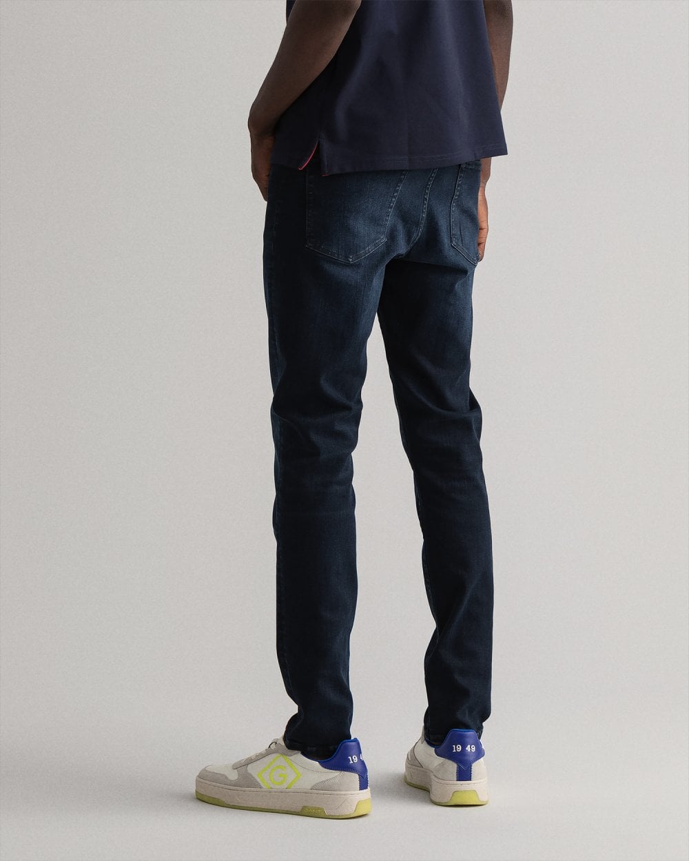 Maxen Extra Slim Fit Active-Recover Jeans
