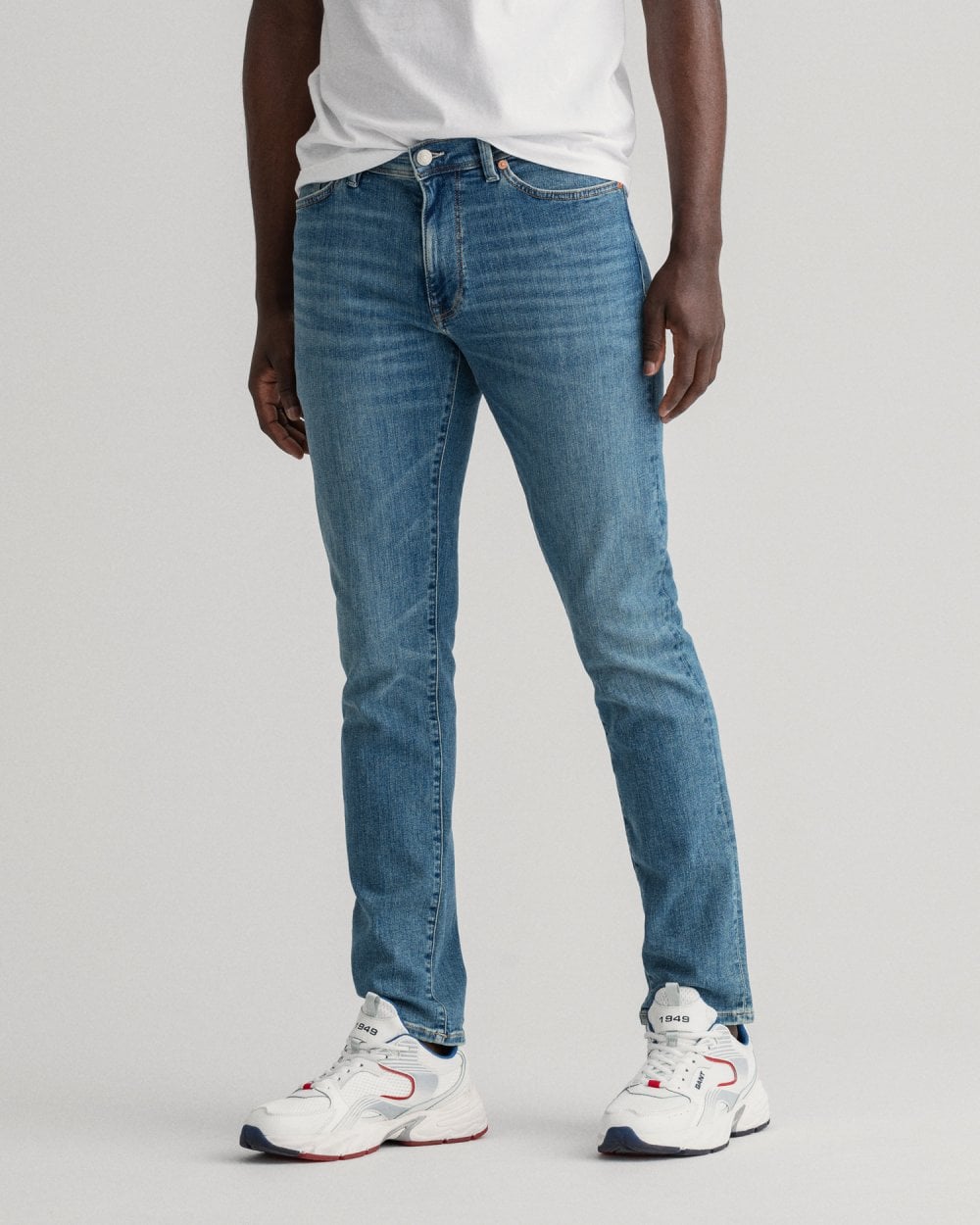 Maxen Extra Slim Fit Active-Recover Jeans