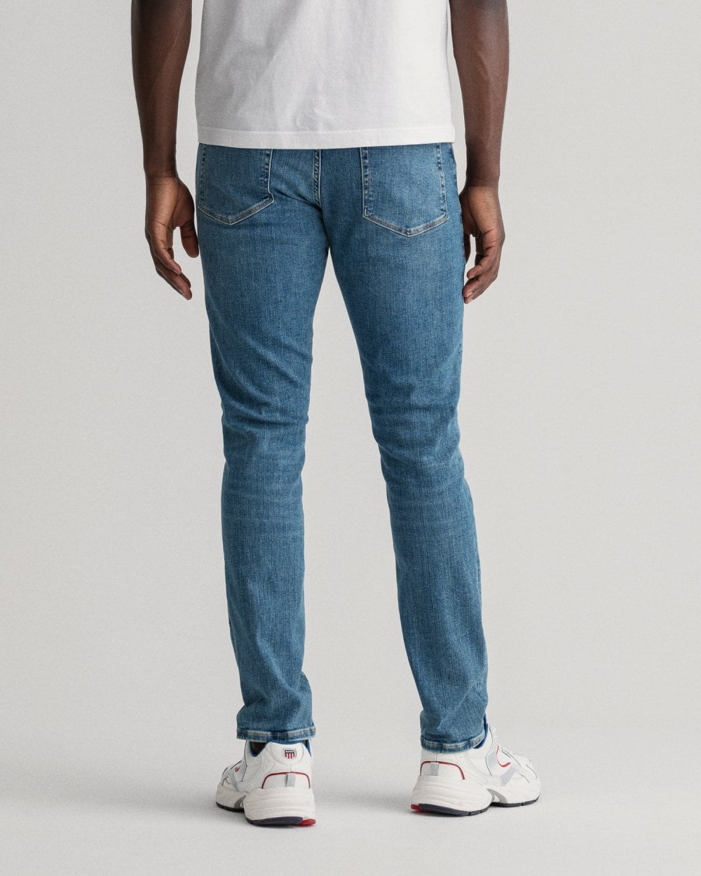 Maxen Extra Slim Fit Active-Recover Jeans