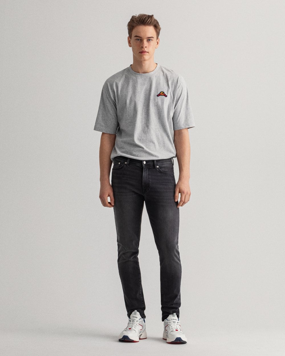 Maxen Extra Slim Fit Active-Recover Black Jeans