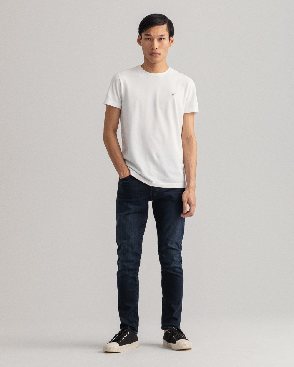 Maxen Extra Slim Fit Active-Recover Jeans