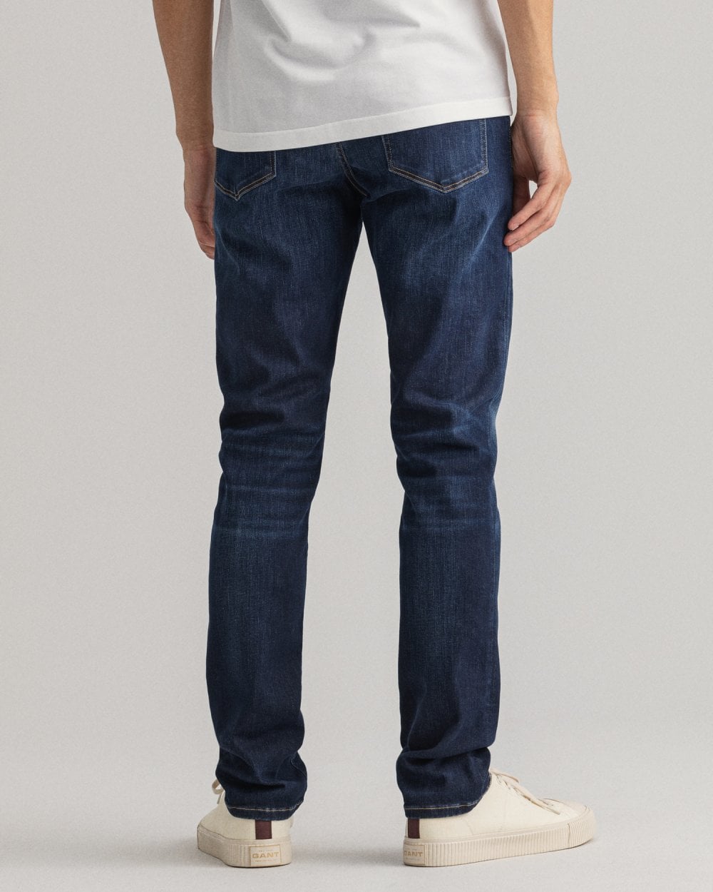 Maxen Extra Slim Fit Active-Recover Jeans