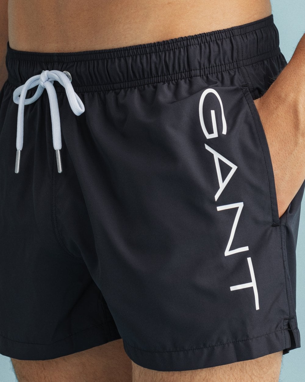Short Cut Lightweight Logo Swim Shorts