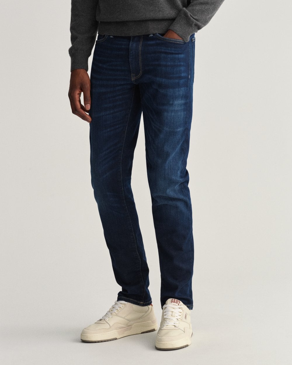 Maxen Extra Slim Fit Active-Recover Jeans
