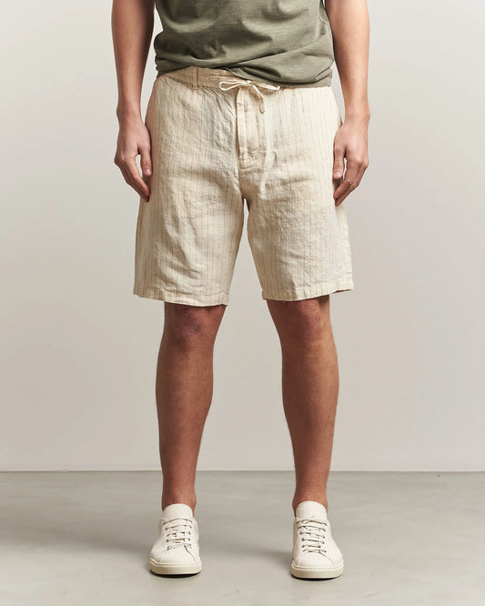 Regular Fit Designed For Relaxed Everyday Comfort