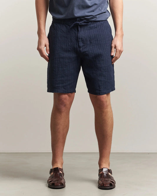 Regular Fit Designed For Relaxed Everyday Comfort