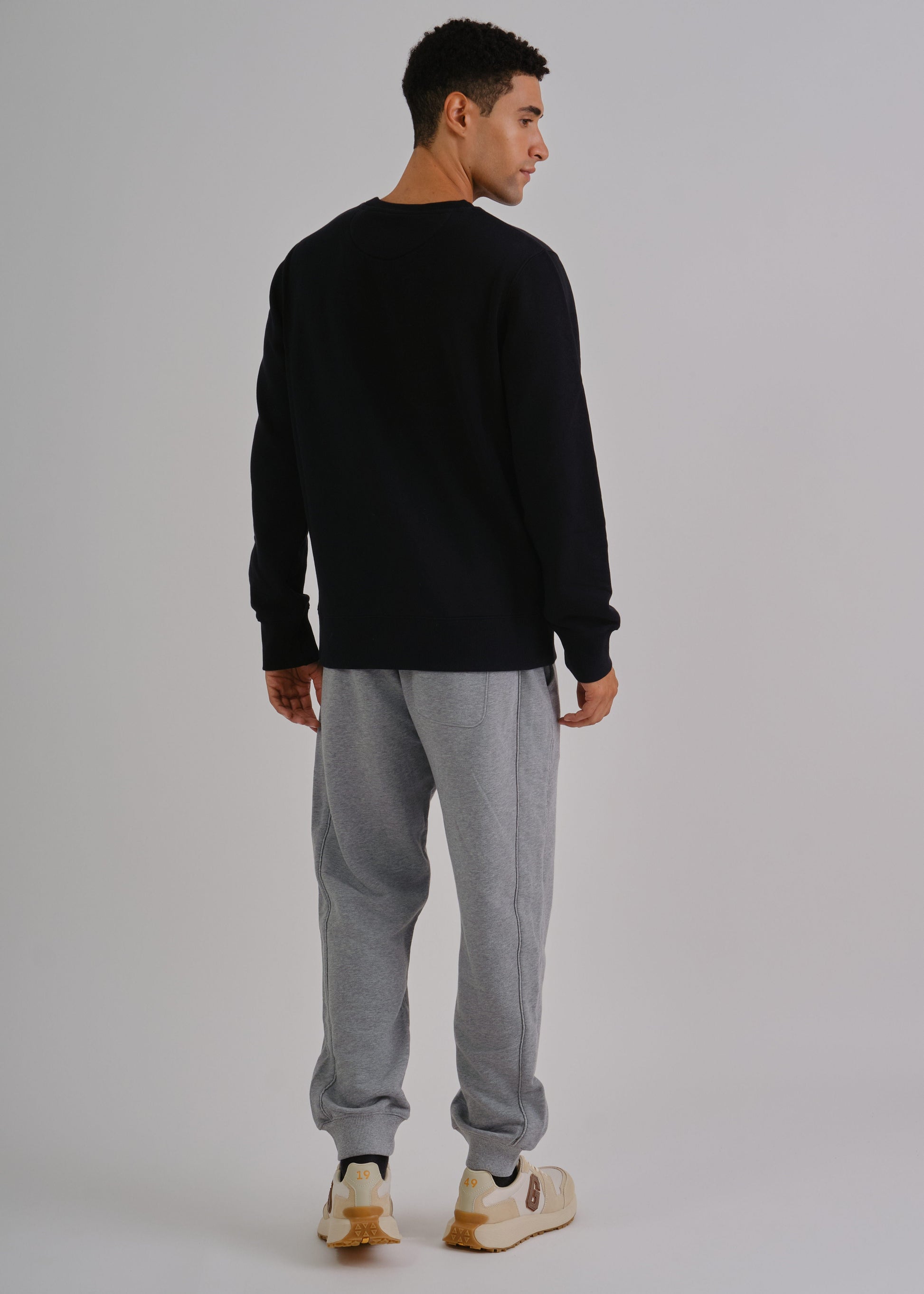 Embossed Sweat C-Neck Black / M