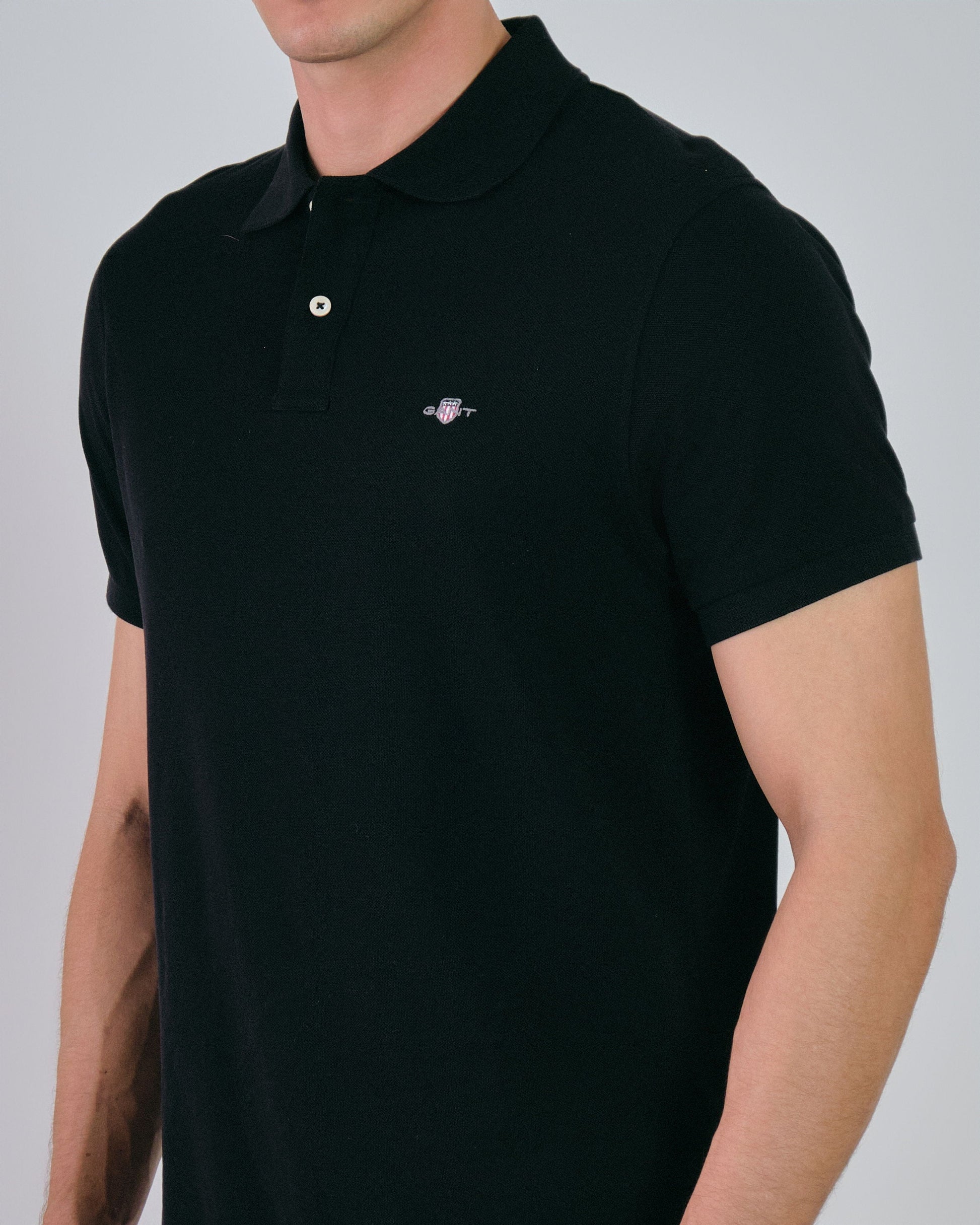 Shield Logo Pique Black / M