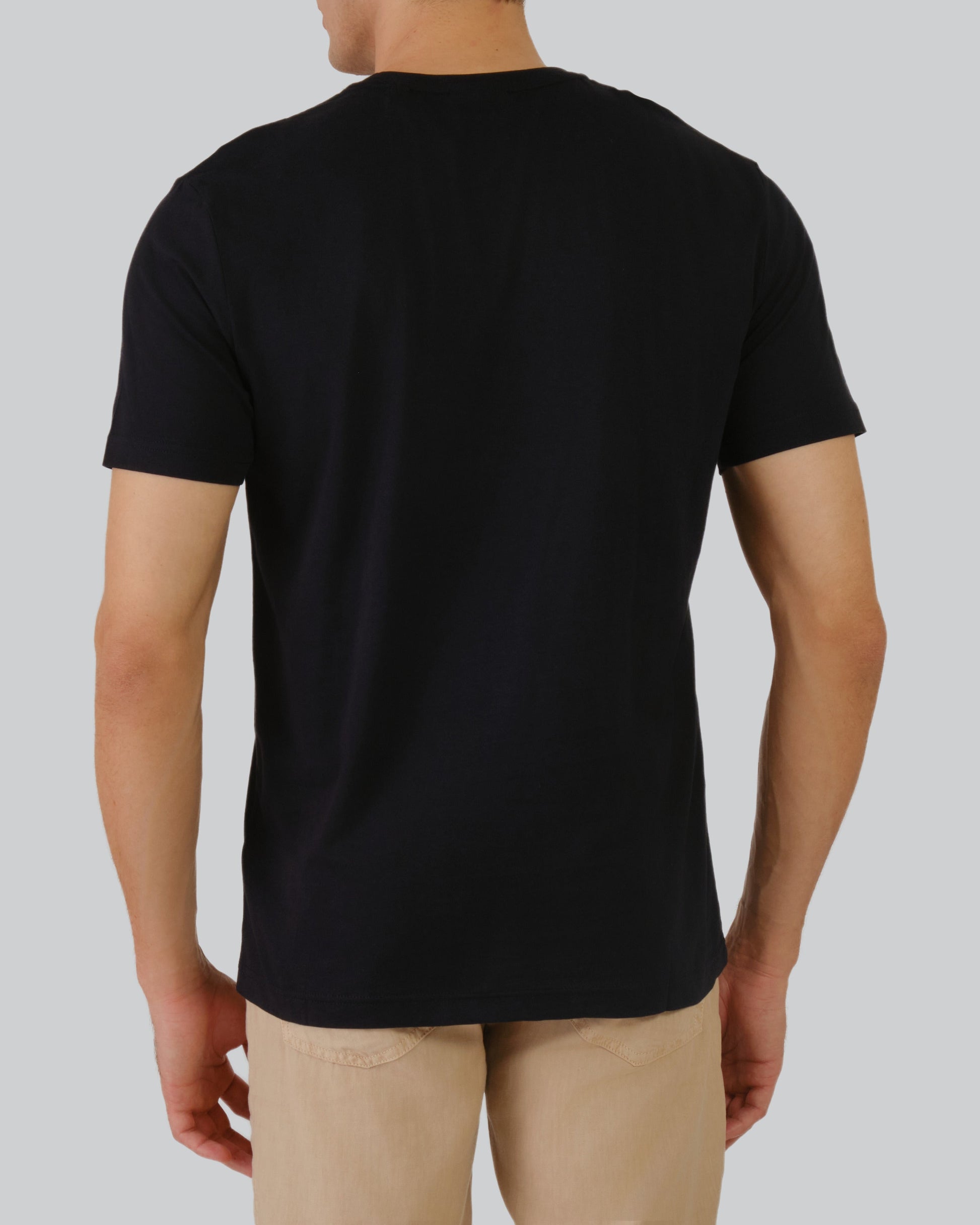 Shield Logo T-Shirt Black / M