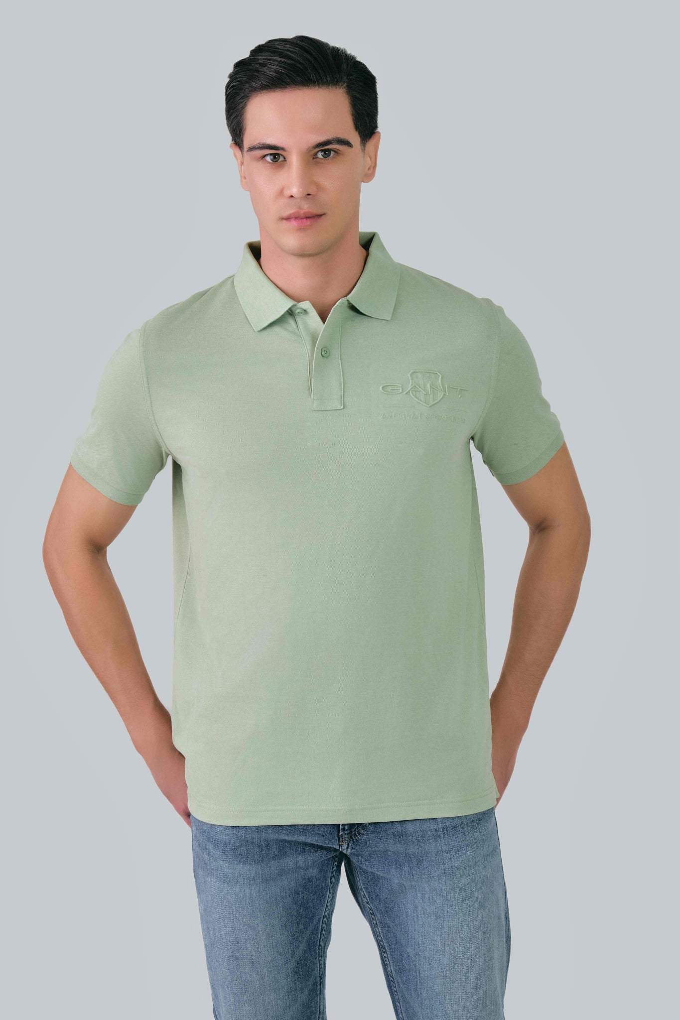 Regular Fit Tonal Shield Polo Milky Matcha / M