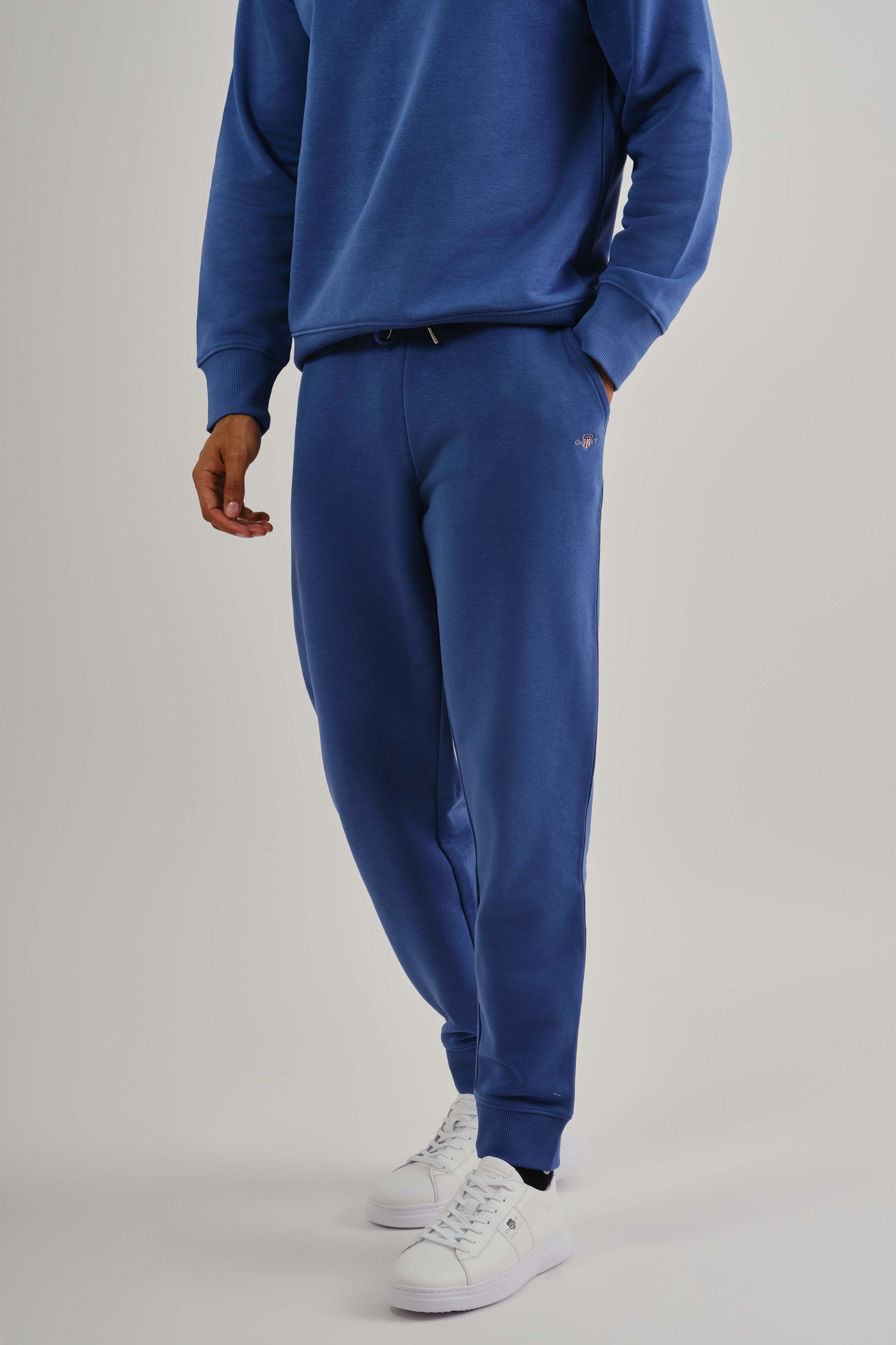 Regular Fit Shield Sweatpants Vintage Blue / M