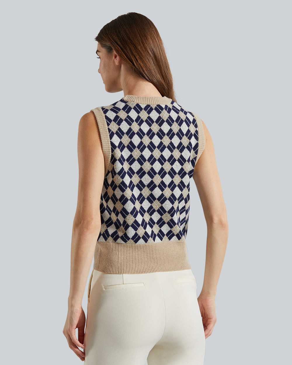 Gant Argyle Crewneck Vest – Structured Fit, Wool-Blend Fabric Caramel Beige / M