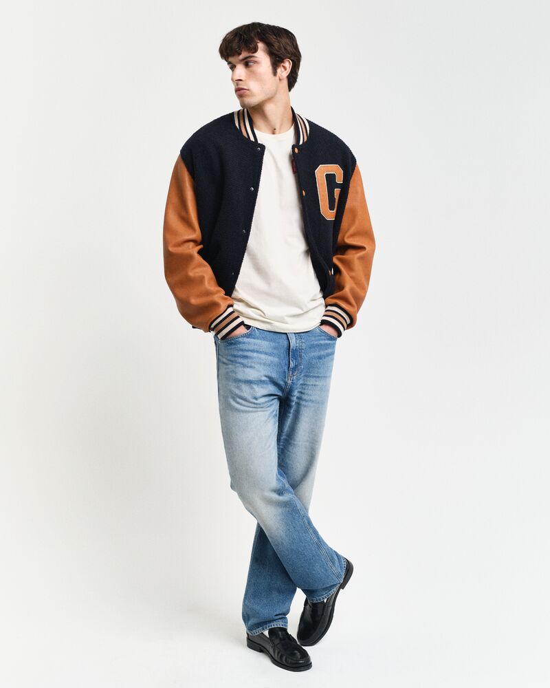 Seasonal Graphic T-Shirt