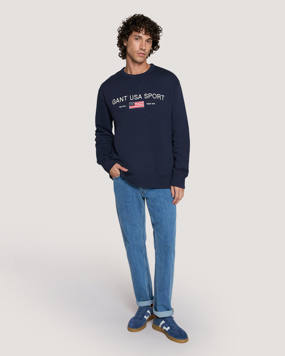 GRAPHIC C-NECK SWEATER