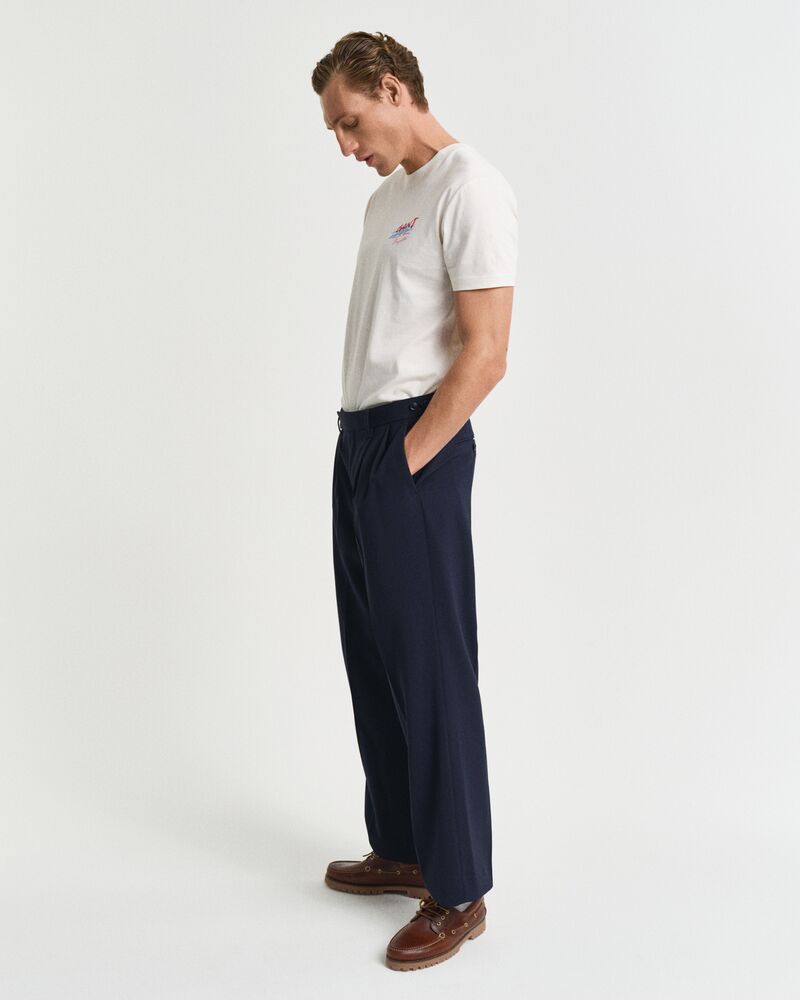 PLACED GRAPHIC TSHIRT