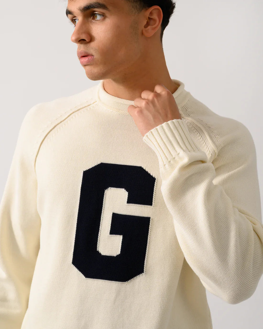 Intarsia G Crew Neck Sweater