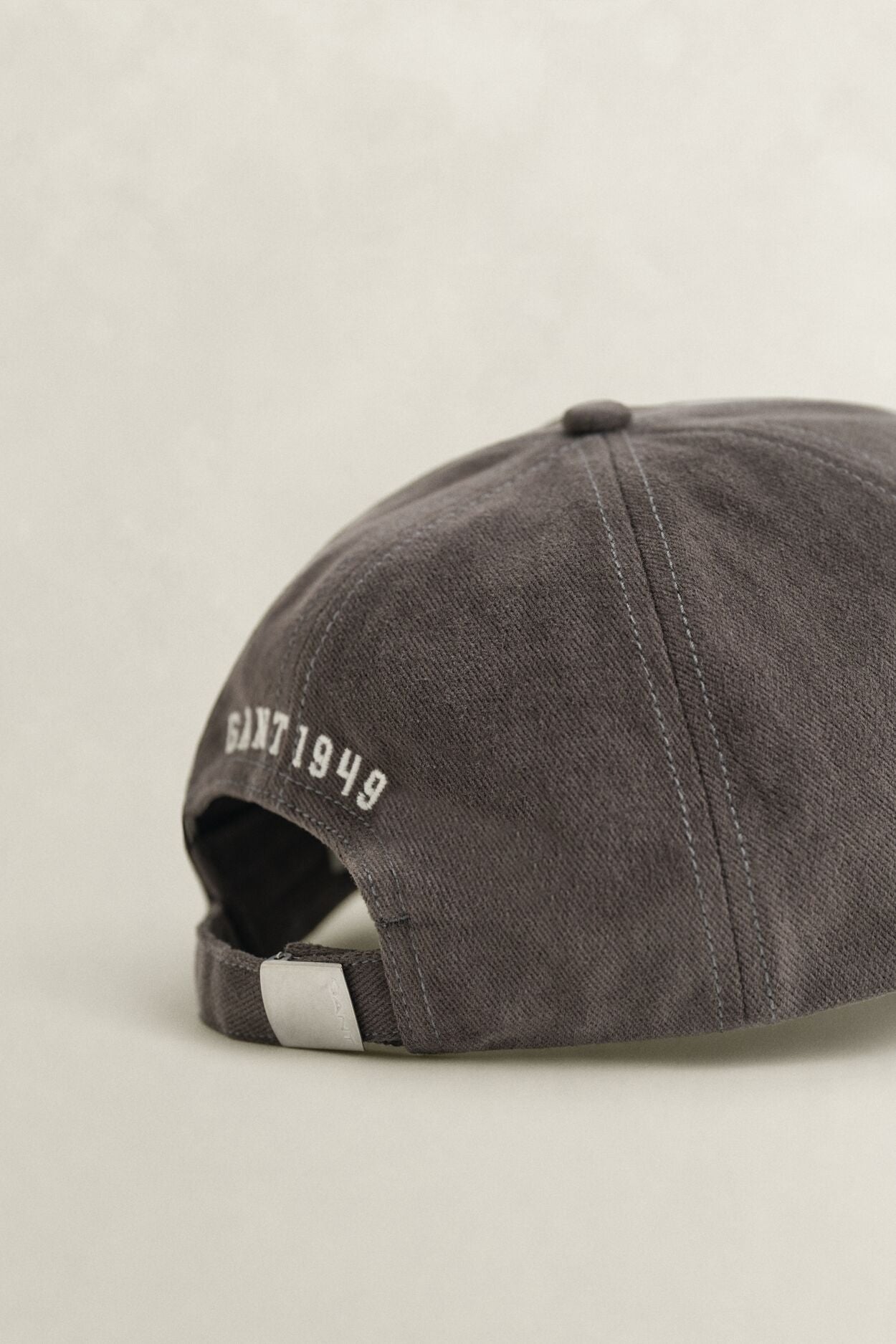 G Badge Cap