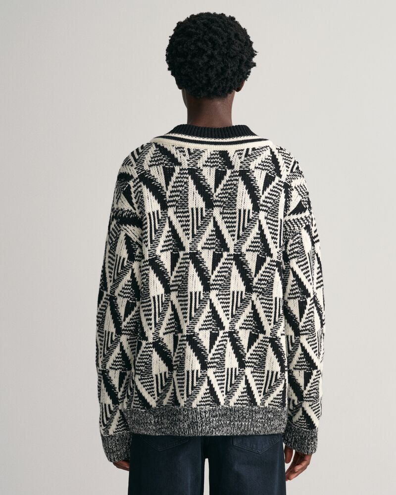 Geometric Patterned V-Neck Sweater Black / S