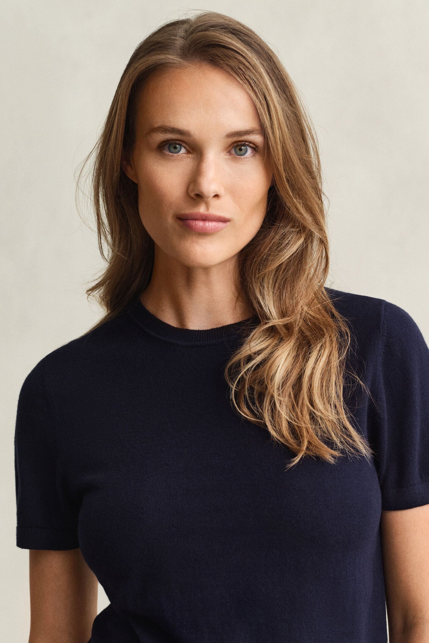 Lightweight Knit Short Sleeve Crew Neck